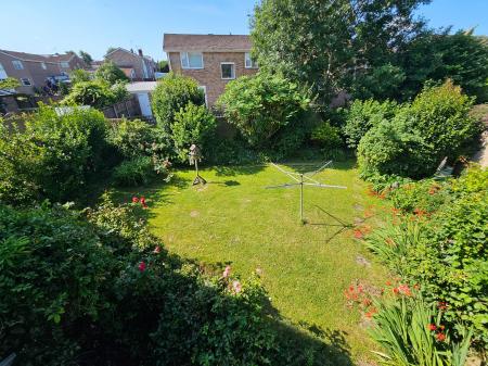 4 bedroom Detached house to let in Stowey Road, Yatton, BS49