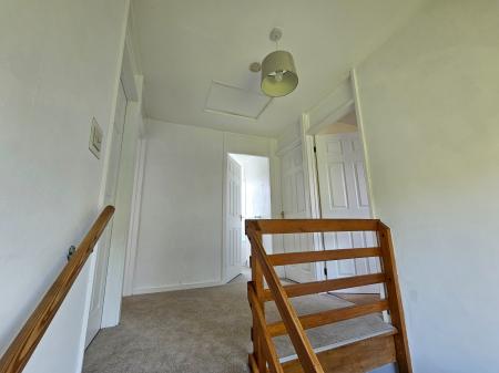 4 bedroom Detached house to let in Stowey Road, Yatton, BS49