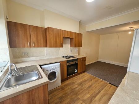 1 bedroom Flat to let in Milton Road, Weston super Mare, BS23