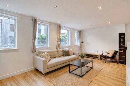 1 bedroom Flat to let in Lewins Mead, Bristol, BS1