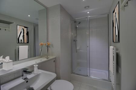 2 bedroom Flat to let in Broad Weir, City Centre, Bristol, BS1