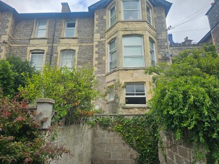 8 Edinburgh Place, Weston super Mare, BS23