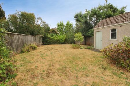 3 bedroom Bungalow to let in Leap Valley Crescent, Bristol, BS16