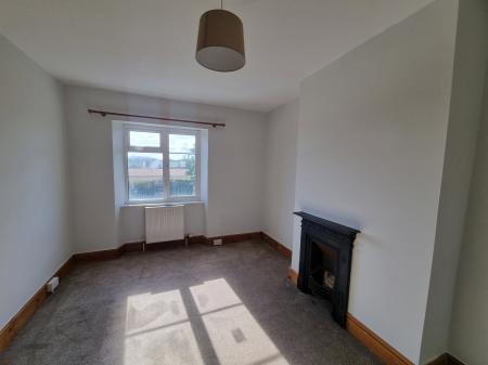 4 bedroom Detached house to let in Knaplock Lane, Fiddington, TA5