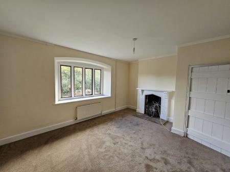 3 bedroom Terraced House to let in Barrow Court Lane, Barrow Gurney, BS48