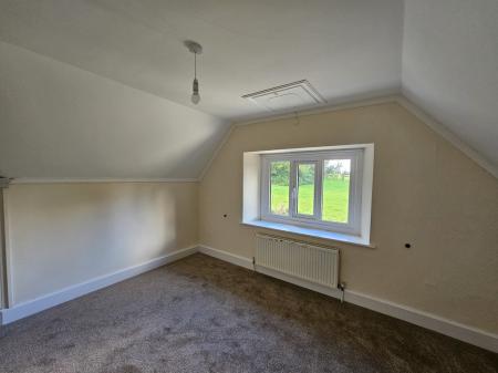 3 bedroom Terraced House to let in Barrow Court Lane, Barrow Gurney, BS48