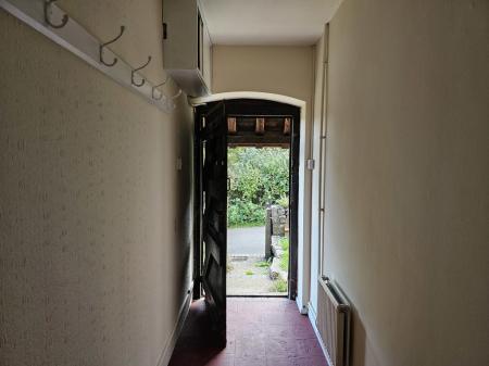 3 bedroom Terraced House to let in Barrow Court Lane, Barrow Gurney, BS48