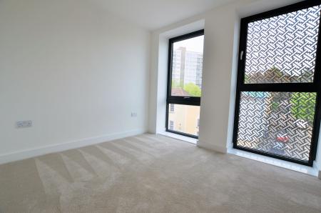 1 bedroom Flat to let in 16 Carmen Beckford Street, Stokes Croft, Bristol, BS1