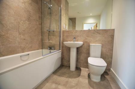 1 bedroom Flat to let in 16 Carmen Beckford Street, Stokes Croft, Bristol, BS1