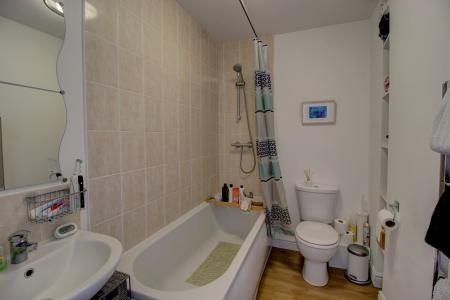 1 bedroom Flat to let in Dundridge Lane, St George, Bristol, BS5
