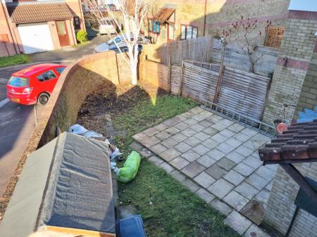 3 bedroom Semi-detached house to let in The Briars, Backwell, BS48
