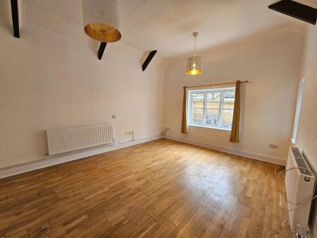 2 bedroom Cottage to let in Broad Street, Wrington, BS40