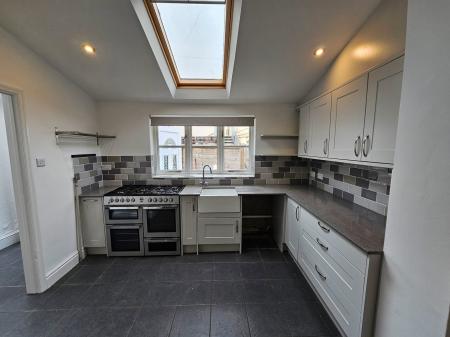 2 bedroom Cottage to let in Broad Street, Wrington, BS40