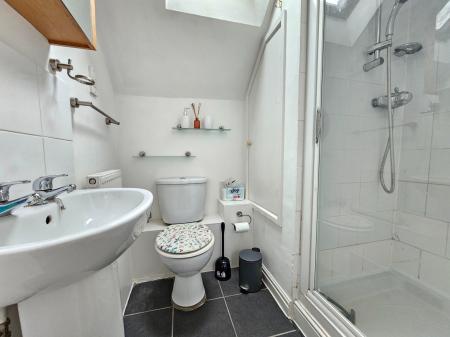 2 bedroom Cottage to let in Broad Street, Wrington, BS40