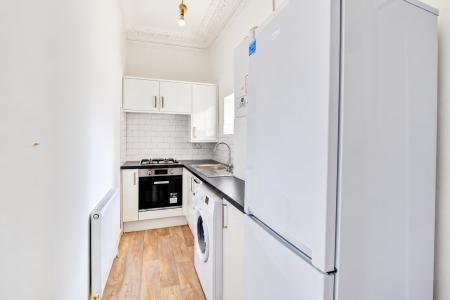 1 bedroom Flat to let in Victoria Walk, Cotham, Bristol, BS6