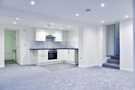 1 bedroom Flat to let in Ambrose Place, Worthing, BN11