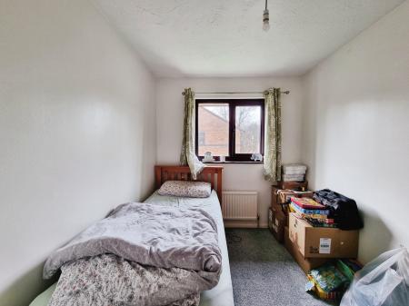 3 bedroom Terraced House to let in Highclere Way, Durrington, Worthing, BN13