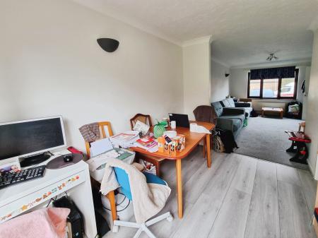 3 bedroom Terraced House to let in Highclere Way, Durrington, Worthing, BN13