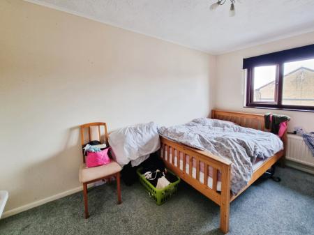 3 bedroom Terraced House to let in Highclere Way, Durrington, Worthing, BN13