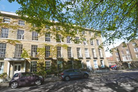 1 bedroom Apartment to let in The Steyne, Worthing, BN11