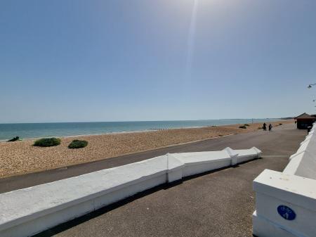 1 bedroom Flat to let in Marine Drive West, Bognor Regis, Bognor Regis, PO21