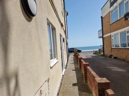 1 bedroom Flat to let in Marine Drive West, Bognor Regis, Bognor Regis, PO21