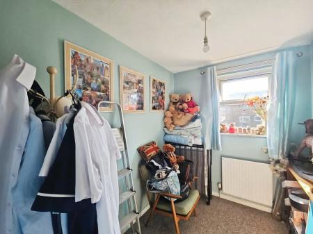 3 bedroom Terraced House to let in Ellis Close, Arundel, BN18