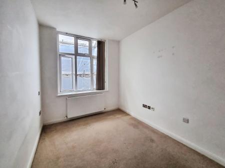 1 bedroom Flat to let in South Street, Worthing, BN11