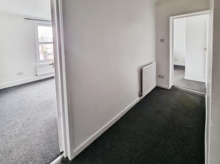 1 bedroom Flat to let in St Catherines Road, Littlehampton, BN17