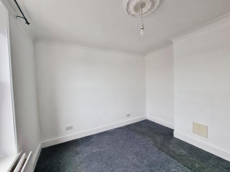 1 bedroom Flat to let in St Catherines Road, Littlehampton, BN17
