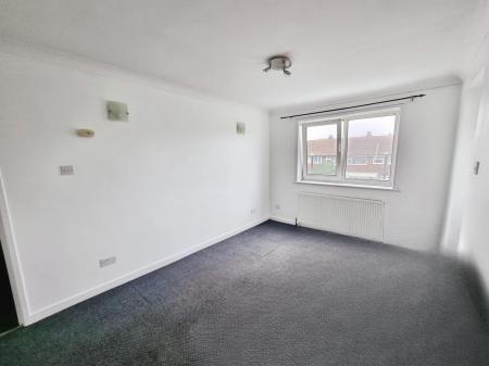 1 bedroom Flat to let in St Catherines Road, Littlehampton, BN17
