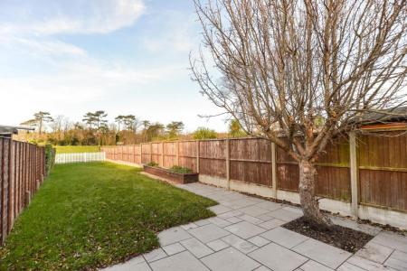 2 bedroom Terraced House for sale in Fitzalan Road, Arundel, BN18