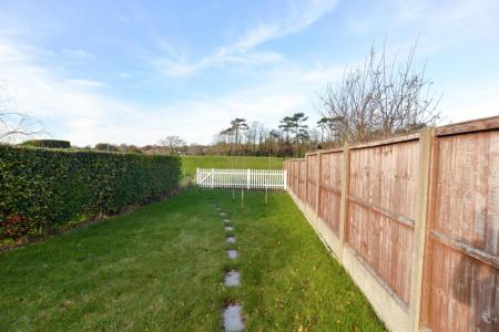 2 bedroom Terraced House for sale in Fitzalan Road, Arundel, BN18
