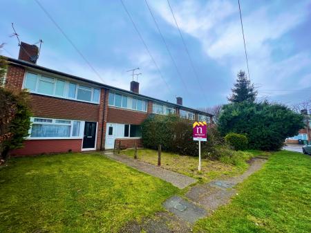 2 bedroom Terraced House to let in Northcourt Close, Rustington, BN16