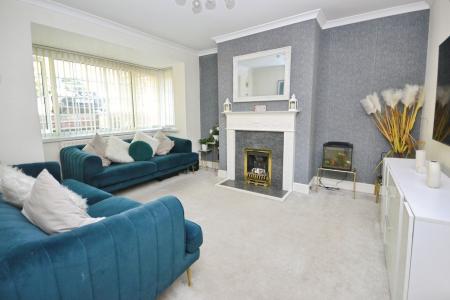 5 bedroom Detached house to let in Warren Road, Worthing, BN14