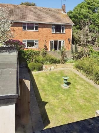 1 bedroom Flat to let in Richmond Road, Worthing, BN11