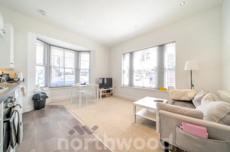 1 bedroom Flat for sale in Willersley House, 2 Sebright Avenue