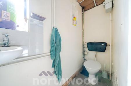 2 bedroom Commercial Property for sale in Astwood Road