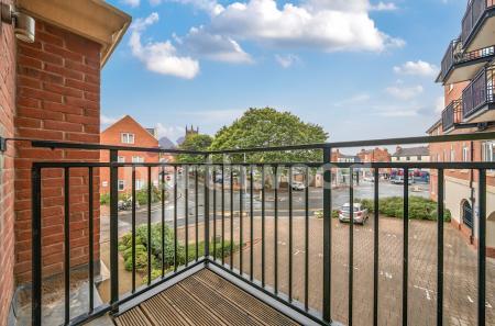 1 bedroom Flat for sale in 2 St Peters Street, City Centre, Worcester, WR1