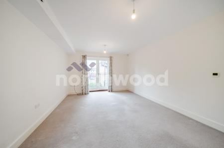 1 bedroom Flat for sale in 2 St Peters Street, City Centre, Worcester, WR1