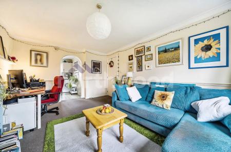 2 bedroom Flat for sale in Hock Coppice, Warndon Villages, Worcester, WR4