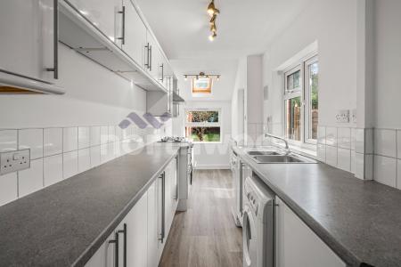 2 bedroom Terraced House for sale in Vincent Road, Worcester, WR5