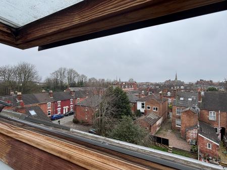 1 bedroom Duplex to let in 35 Southfield Street, Arboretum, Worcester, WR1