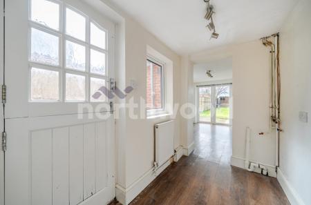 2 bedroom Terraced House for sale in Little Chestnut Street, Worcester, WR1