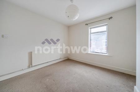 2 bedroom Terraced House for sale in Little Chestnut Street, Worcester, WR1