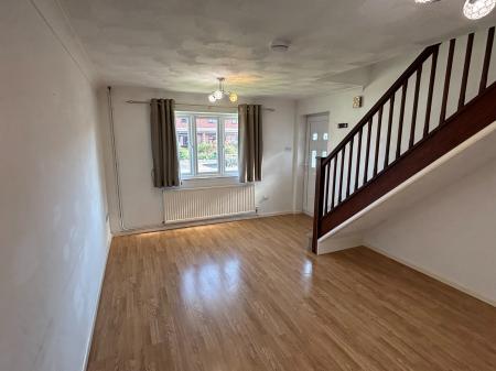 2 bedroom Semi-detached house to let in Kingfisher Close, St Peters, Worcester, WR5