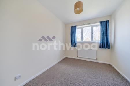 3 bedroom Semi-detached house for sale in ,,Batsford Road, St Peters, Worcester, WR5