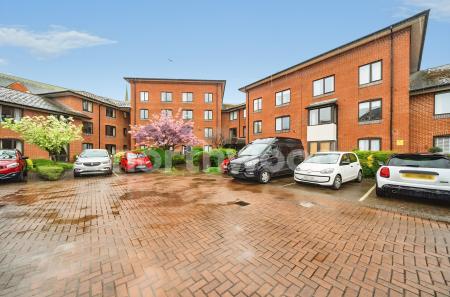 1 bedroom Flat for sale in Homenash House St Georges Lane North, Worcester, WR1