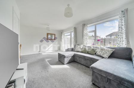 3 bedroom Terraced House for sale in Chalfont Close, Northwick, Worcester, WR3
