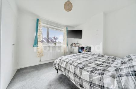 3 bedroom Terraced House for sale in Chalfont Close, Northwick, Worcester, WR3